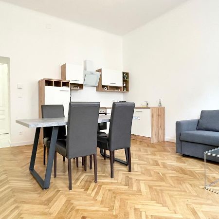 Premium Residence At Famous Vienna Kutschkermarkt Экстерьер фото