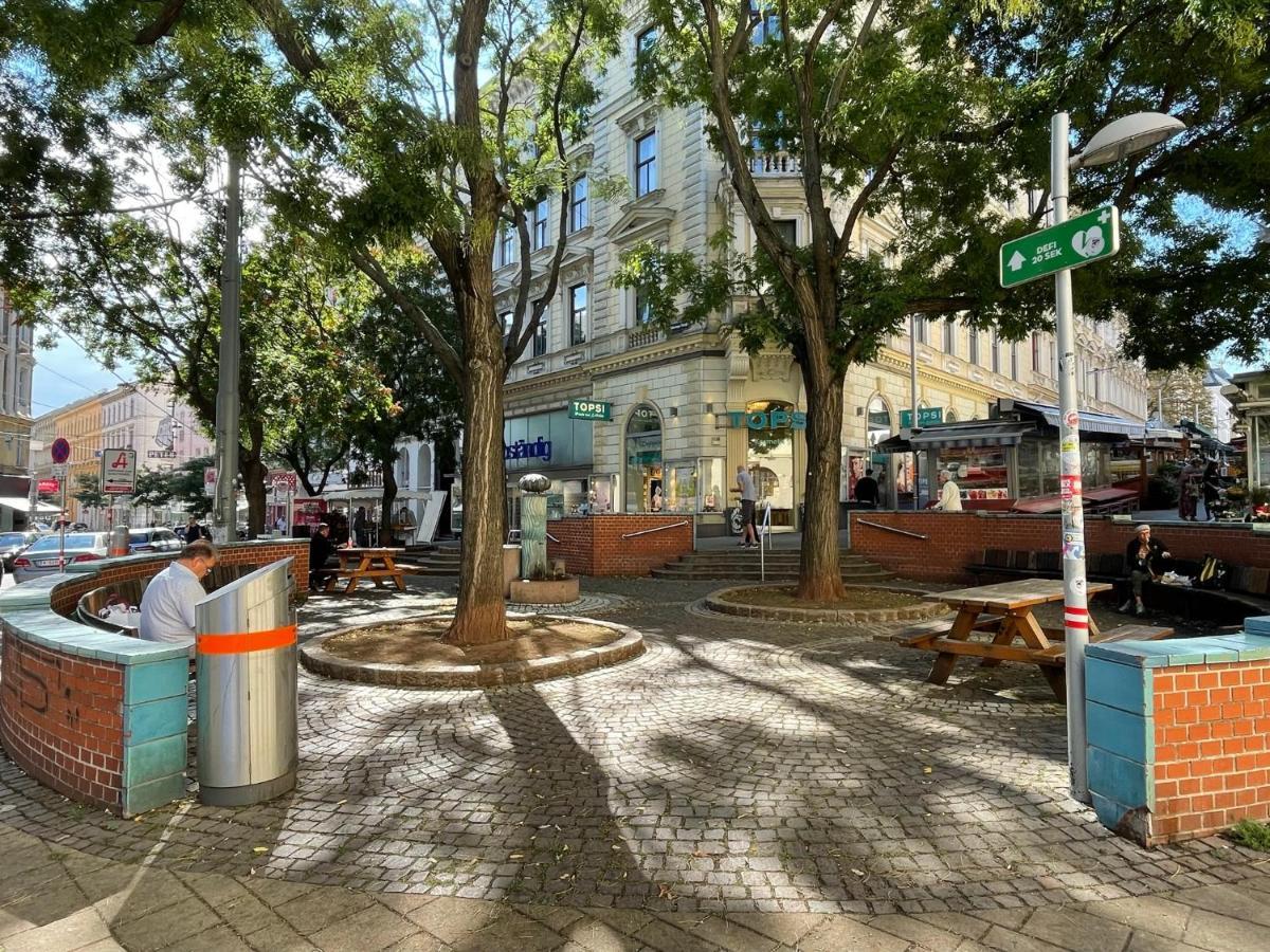 Premium Residence At Famous Vienna Kutschkermarkt Экстерьер фото