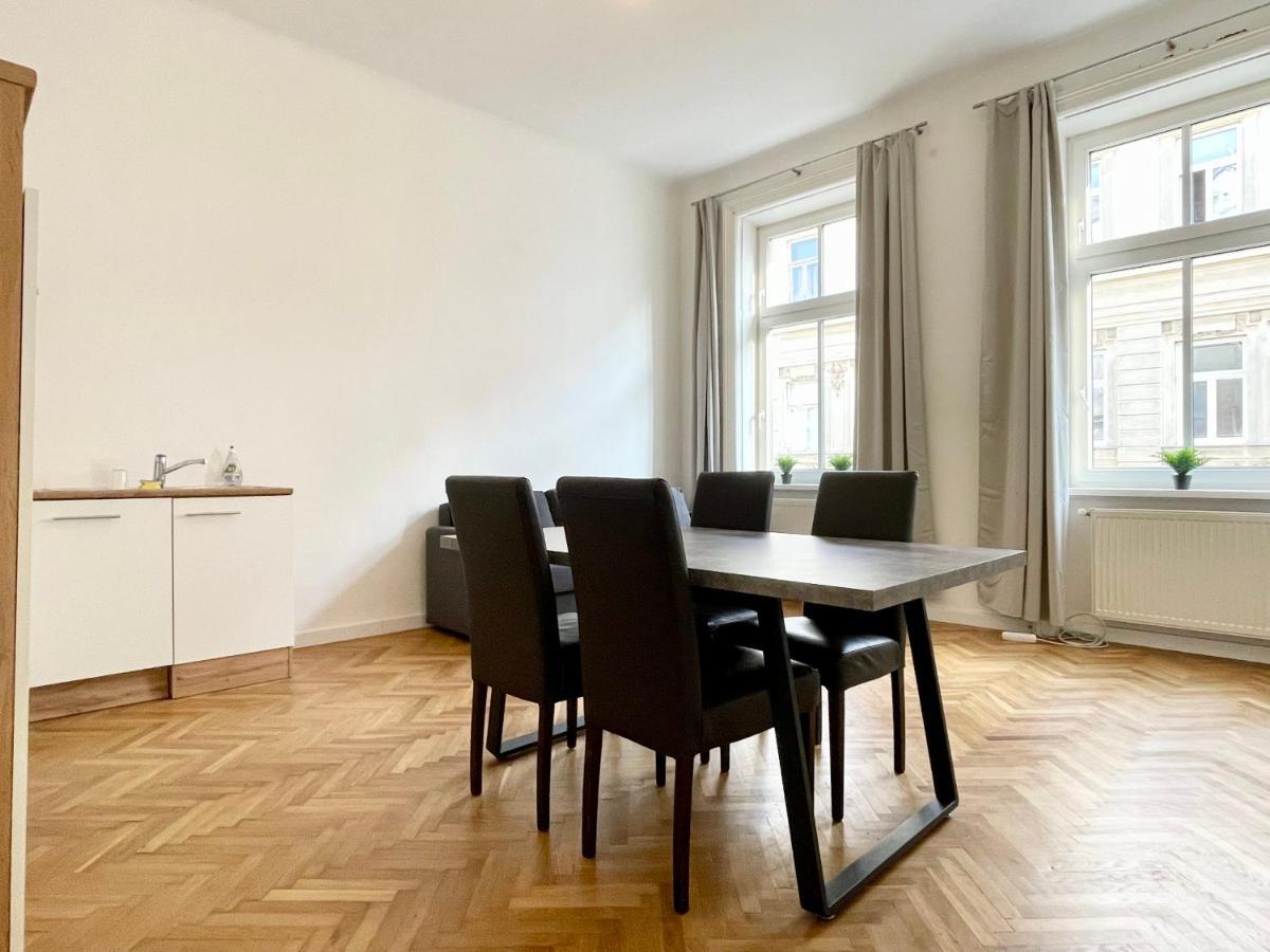 Premium Residence At Famous Vienna Kutschkermarkt Экстерьер фото